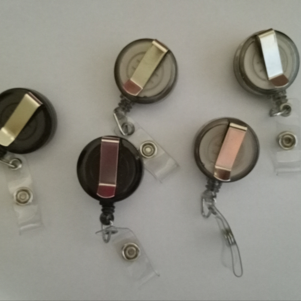 NEW Retractable ID Badge holder with faux gemstone - Picture 2 of 2